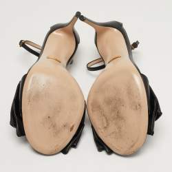 مملوكة مسبقًا صندل غوتشي سير كاحل مزخرف كريستال جلد أسود مقاس 36.5