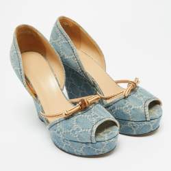 Pre Owned Gucci GG Size 38.5 Blue Bamboo Peep Toe Wedge Pumps
