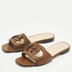 مملوكة مسبقًا Gucci Slides Size 38.5 Pale Brown Leather Interlocking G Flat Slides