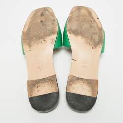 Pre Owned صندل سلايد غوتشي جلد أخضر متشابك G قطع بمقاس 38.5