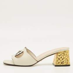 Pre Owned صندل سلايد غوتشي جلد كريمي مزين هورسبيت كعب مربع سميك مقاس 38