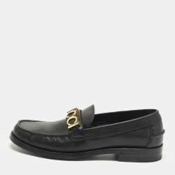 Pre Owned Gucci Cara Size 39.5 Black Leather Logo Embellished Loafers