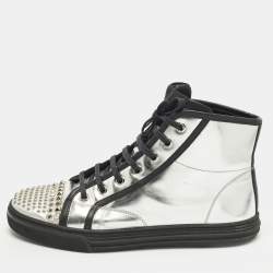 مملوكة مسبقًا Gucci  Size 37 Silver Leather Studs High Top  Sneakers