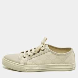 مملوكة مسبقًا Gucci Size 36.5 Grey/Beige GG Canvas and Leather Low Top Sneakers