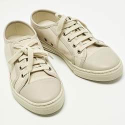 Pre Owned حذاء رياضي غوتشي كانفاس GG أبيض اللون منخفض من أعلى مقاس 37