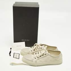 Pre Owned حذاء رياضي غوتشي كانفاس GG أبيض اللون منخفض من أعلى مقاس 37