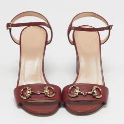 مملوكة مسبقًا Gucci Horsebit Size 36.5 Red Leather Block Heel Ankle Strap Sandals
