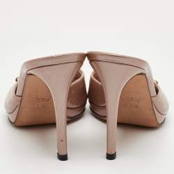 Pre Owned صندل سلايد غوتشي هورسبيت جوتشيسيما جلد لامع بيج مقاس 36.5