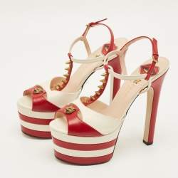 Pre Owned صندل غوتشي جلد لامع أسود مزين سير حرف تي مقاس 36.5