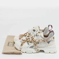 مملوكة مسبقًا Gucci Flashtrek Size 39 White/Grey Leather and Suede Lace Up Sneakers