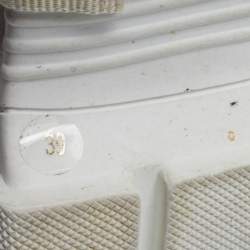 مملوكة مسبقًا Gucci Flashtrek Size 39 White/Grey Leather and Suede Lace Up Sneakers