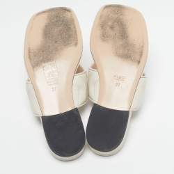 مملوكة مسبقًا Gucci GG Marmont Size 37 White Leather Thong Flat Sandals