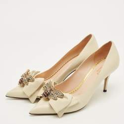 Pre Owned حذاء كعب عالي غوتشي مارغريت الملكة جلد لون قشدي مقاس 38.5