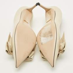 Pre Owned حذاء كعب عالي غوتشي مارغريت الملكة جلد لون قشدي مقاس 38.5