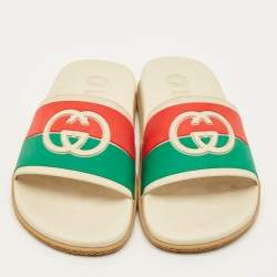 Pre Owned صندل مسبح غووتشي بمطاط وردي وشعار مقاس 40