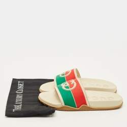 Pre Owned صندل مسبح غووتشي بمطاط وردي وشعار مقاس 40