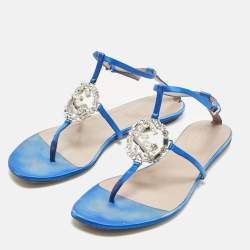 مملوكة مسبقًا صندل غوتشي ساتان أسود جي جي متداخلة مزخرف كريستال بحزام للكاحل مقاس 38.5