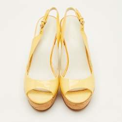 مملوكة مسبقًا صندل غوتشي منصة سميك قاعدة فلين جلد لامع أصفر مقاس 36