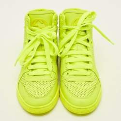 مملوكة مسبقًا Gucci Coda  Neon  Size 36 Green Perforated Leather High Top Sneakers