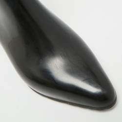 مملوكة مسبقًا Gucci Size 37 Black Rubber Ankle Length Boots