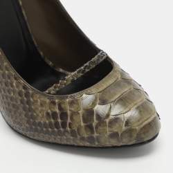 Pre Owned Gucci Size 38 Olive Green Python Pumps