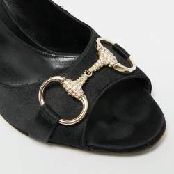 Pre Owned Gucci Hollywood Size 39.5 Black Satin Horsebit Peep Toe Pumps