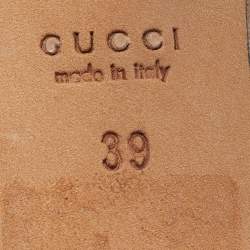 Pre Owned Gucci Size 39 Beige/Black Suede Ankle Strap Sandals