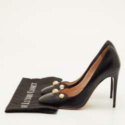 مملوكة مسبقًا Gucci GG Size 39.5 Black Scalloped Leather Pearl Embellished Pumps
