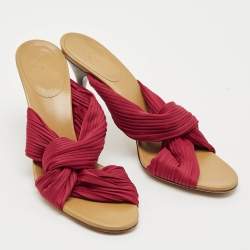 Pre Owned Gucci Size 38 Red Pleated  Fabric Slide Sandals