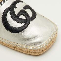 Pre Owned Gucci GG Raffia Size 37 Silver Metallic Leather Slip On Espadrille Loafers