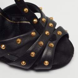 مملوكة مسبقًا Gucci Studded Size 40 Black Leather and Suede Platform Sandals