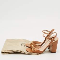 Pre Owned صندل غوتشي هورسبيت مقدمة مفتوحة كعب سميك سير كاحل جلد أحمر مقاس 37