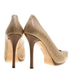 مملوكة مسبقًا Gucci Beige Ostrich Leg Pointed Toe Pumps Size 38.5