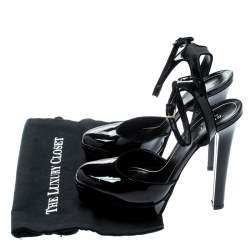 مملوكة مسبقًا Gucci Black Patent Leather/Suede Trim Platform Ankle Strap Sandals Size 39
