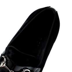 Pre Owned Gucci Black Patent Leather And Velvet Horsebit Loafers 40.5
