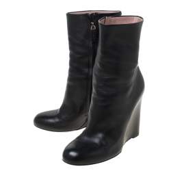 Pre Owned Gucci Black Leather Wedge Ankle Boots Size 37.5