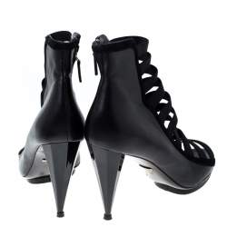 Pre Owned Gucci Black Leather Cut Out Ankle Booties Size 41