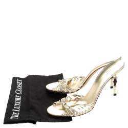 مملوكة مسبقًا صندل غوتشي كعب بامبو جلد مضفر ميتالك ذهبي مقاس 41