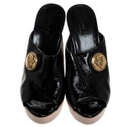 مملوكة مسبقًا Gucci Black Patent Leather Hysteria Platform Clogs Size 35
