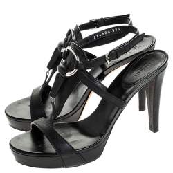 مملوكة مسبقًا صندل غوتشي جلد أسود منقوش هورسبيت بحزا للكاحل مقاس 37.5