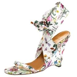 مملوكة مسبقًا Gucci Floral Printed Satin Ankle Strap Wedge Sandals Size 40
