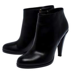 Pre Owned Gucci Black Leather Ankle Booties Size 38.5