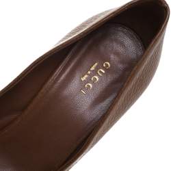 Pre Owned Gucci Brown Textured Leather GG Buckle Peep Toe Pumps Size 38