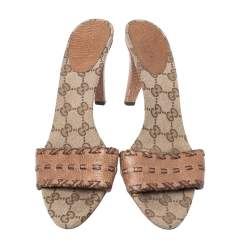 مملوكة مسبقًا Gucci Brown Leather And GG Canvas Slides Size 39