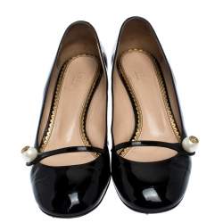 Pre Owned حذاء كعب عالي غوتشي Mary Jane تفاصيل لؤلؤ جلد لامع أسود مقاس 40.5