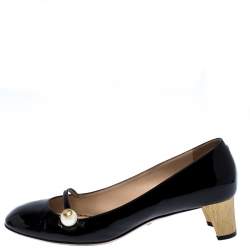 Pre Owned حذاء كعب عالي غوتشي Mary Jane تفاصيل لؤلؤ جلد لامع أسود مقاس 40.5