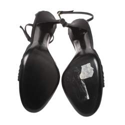 مملوكة مسبقًا Gucci Black Satin Embellished Ankle Strap Sandals Size 39
