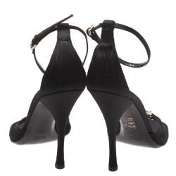 مملوكة مسبقًا Gucci Black Satin Embellished Ankle Strap Sandals Size 39