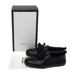 مملوكة مسبقًا Gucci Black Leather Floral Applique Slip On Sneakers Size 37