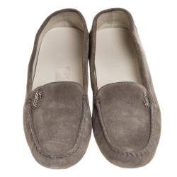 Pre Owned Gucci Grey Suede Leather Slip On Loafers Size 38